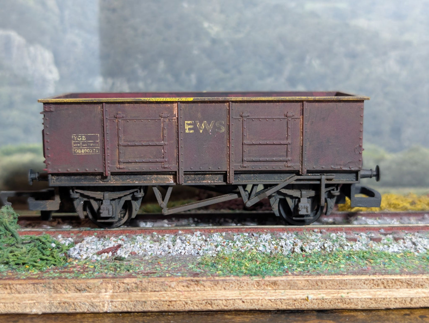 Hand-Weathered Hornby EWS Mineral Wagon | Realistic OO Gauge Model Railway Rolling Stock