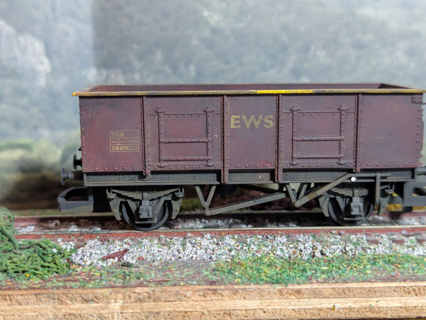 Hand-Weathered Hornby EWS Mineral Wagon | Realistic OO Gauge Model Railway Rolling Stock